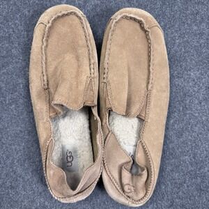 UGG Australia Suede Shearling Slippers Mens 9 Tan Slip On House Shoes
